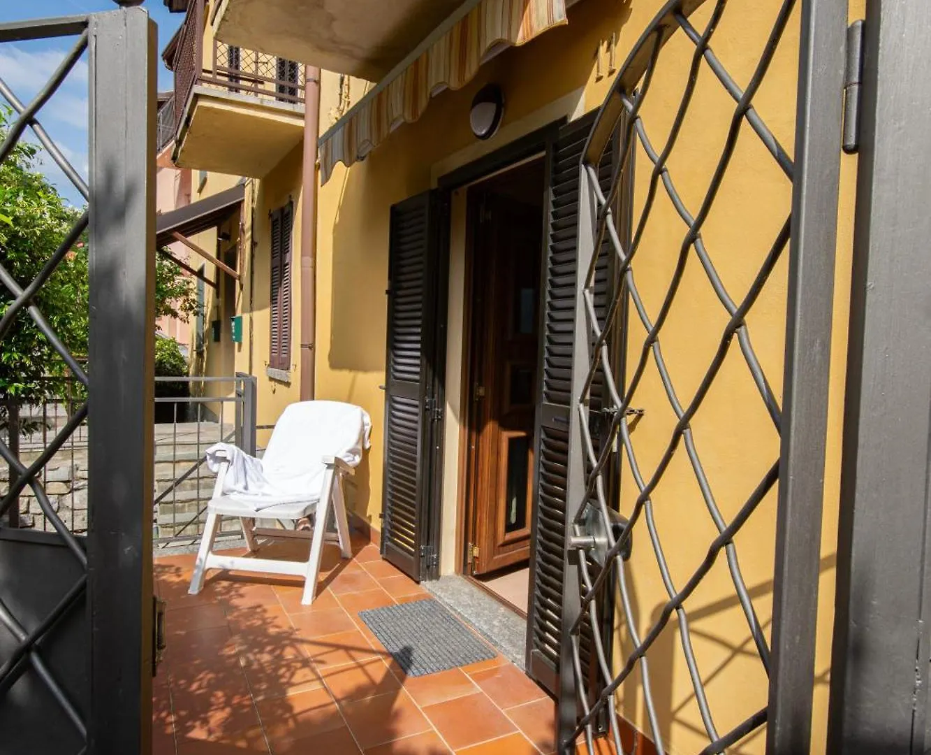 Apartament La Piccola Parigi Lezzeno 0*,  Włochy