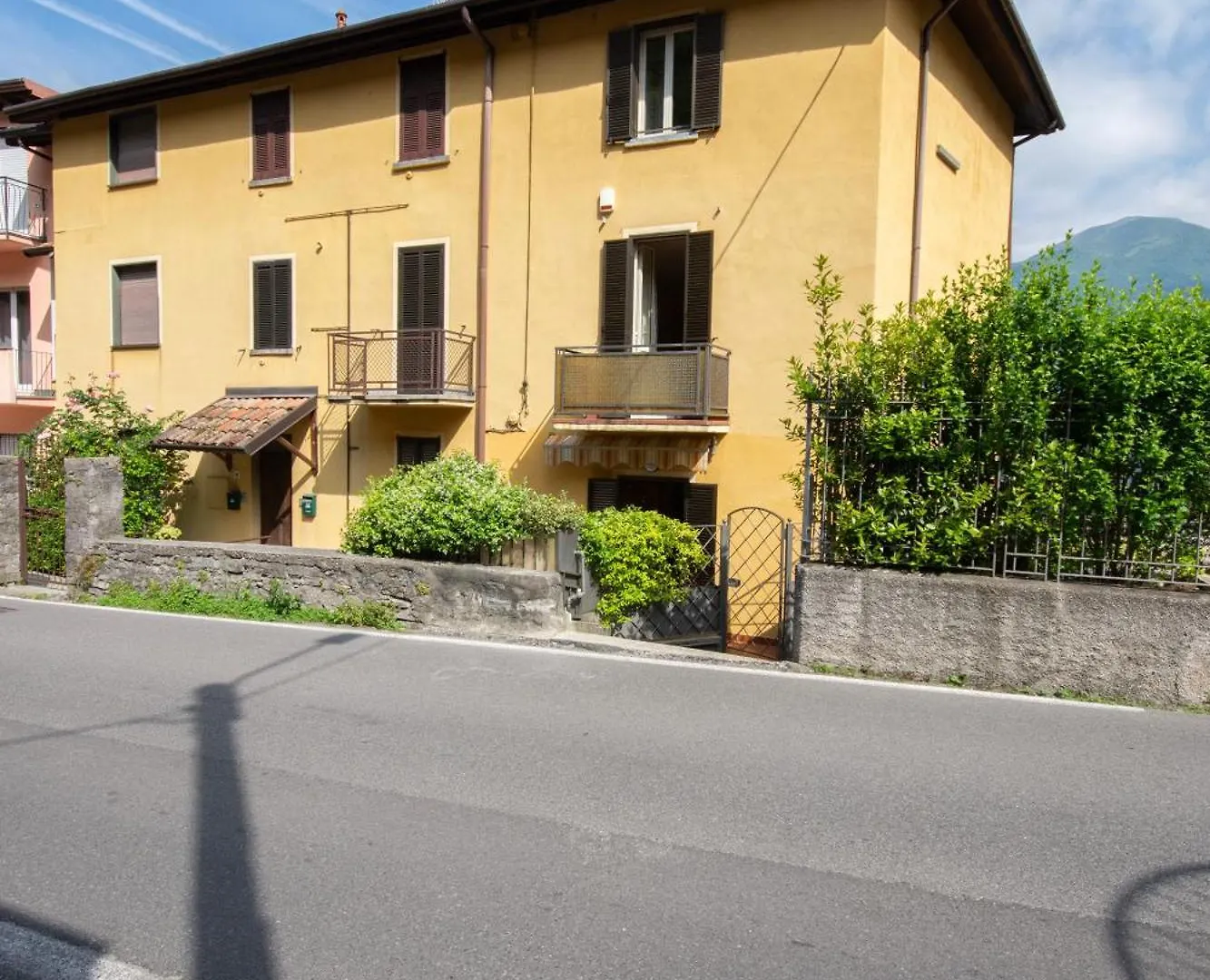 Apartament La Piccola Parigi Lezzeno